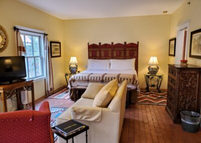 Crownpoint Suite