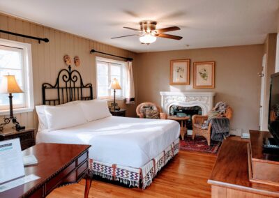 Hideaway Room