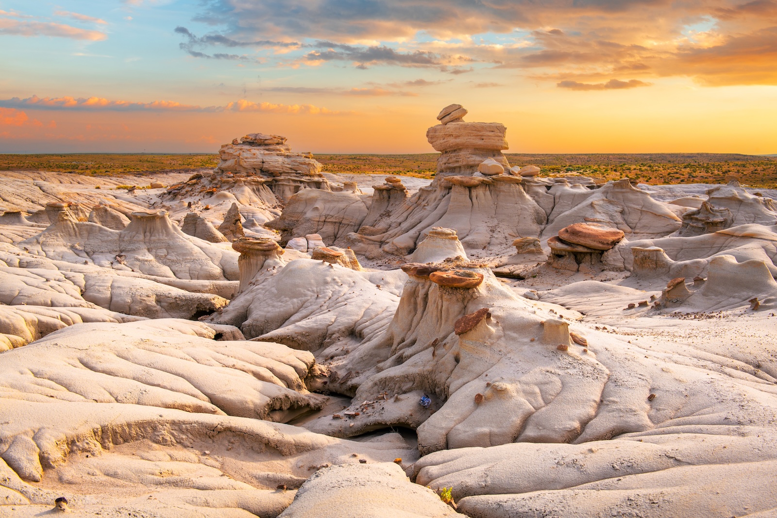 Hiking the Bisti Badlands: A Guide to New Mexico’s Otherworldly Wilderness